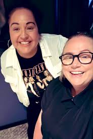 Emma Meredith-Shone (@emma_shone)