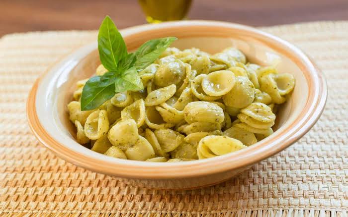 Orecchiette al Pesto