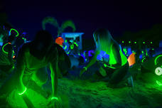 Franky & Louie's - Live Music by Neon Rodeo