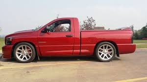 It was introduced at the january 2002 north american international auto show, but was not put into production until 2004. 2006 Dodge Ram Srt 10 Viper Truck Regular Cab