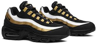 The intricate pattern on the middle tier adds to. Air Max 95 Og Black Gold Nike At2865 002 Goat