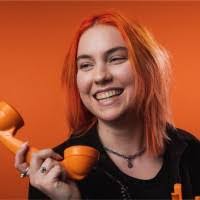 Elizabeth Dragon's Instagram, Twitter & Facebook