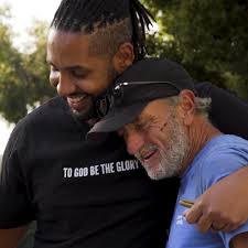 Portraits For The Homeless