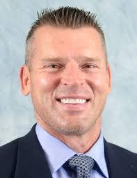 Andy Ellsworth's Instagram, Twitter & Facebook