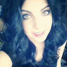 Naomi Barela's Instagram, Twitter & Facebook