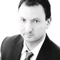 100+ "Christopher Schrader" profiles