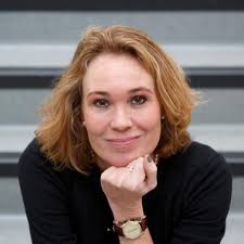 Drummend temt Steven de stemmen in zijn hoofd