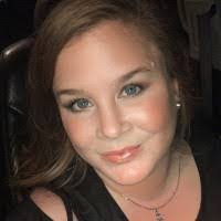 Amanda Enfinger's Instagram, Twitter & Facebook