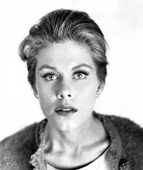 Not sure if this has been shared before but I thought she looked stunning 🤩