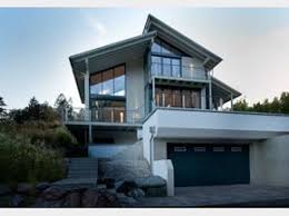 Designhaus Eliasch Einfamilienhaus Von Baufritz Hausxxl Modern Luxus Designer Pultdach Balkon Terrasse Stadtvil Haus Hanglage Haus Architektur Haus