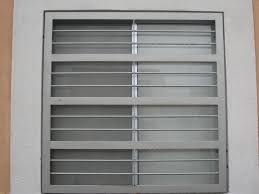 Fotos de distintos modelos de rejas para ventanas (modernas y de herrería) para que te hagas una idea de los diseños en forja y aluminio. Protecciones Rejas Para Ventanas Modernas Novocom Top