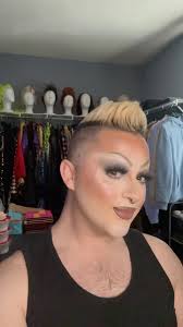 It do be a fact that a #VelvetTeddy lip goes with any look, including a  cool-toned smoky eye! Pair her with the chestnut lip liner and you get my  favorite, go-to lip combo! 💋, #TeddyMakeup ...