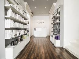 Durch die anwendung mit den erlesenen la biosthétique produkten werden haar und kopfhaut gesund und elastisch. Le Salon Coiffure Beaute Salon De Coiffure Et Institut De Beaute A Cholet