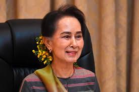 Aung san for father, kyi for mother, suu for grandmother, also day of week of birth. Kopf Des Tages Aung San Suu Kyi Freiheitsikone Ohne Freiheit Tageblatt Lu