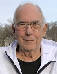 Lori Demoss's Instagram, Twitter & Facebook