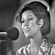 Listen to وحدي قاعده في البيت by Nidal BOULBOL in غناوي عزلة الكورونا  playlist online for free