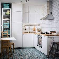 With limited drawer space in a small kitchen, this idea worked really well for all those bulky utensils that are tricky to squeeze into one small drawer, says sofia clara. Pin On Cucina