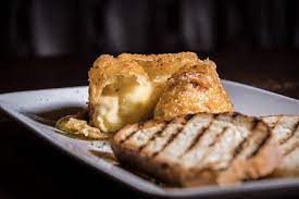 To conclude, mass media technologies enable companies to reach the masses and communicate specific messages. Queijo Camembert Com Massa Folhada E Mel Picture Of The Basement English Pub Blumenau Tripadvisor