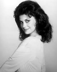 Tragic plastic surgery is one thing, turning a formerly beautiful woman into herve . Delta Burke Before Surgery Young Surgerystars