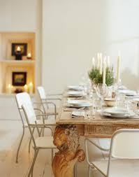 Riverside aberdeen round pedestal dining table. How To Restore The Wood Finish On A Dining Room Table