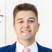 Evan Schramm's Instagram, Twitter & Facebook