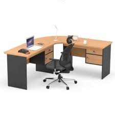 Meja kerja ini dibuat dengan material besi tipis sebagai permukaan sampingnya. Meja Kantor Meja Kerja L Powell Modera Meja Tulis 100cm Beech Terbaru Agustus 2021 Harga Murah Kualitas Terjamin Blibli