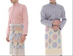 Kolar tersebut hanya selebar satu jari dan kedudukannya menegak. The Classic Baju Melayu Cekak Musang For Men S Raya 2018