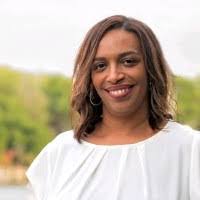 Shannon Weathers's Instagram, Twitter & Facebook