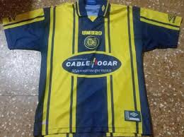 Para participar, seguí las cuentas: Rosario Home Fussball Trikots 1998 2000