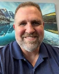 Patrick Dieter's Instagram, Twitter & Facebook