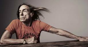 Run by iggy's touring entourage. San Shmera 21 Aprilioy Ta Shmantikotera Gegonota Ths Hmeras Pagenews Gr