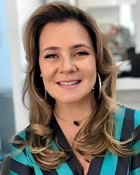 Uma guerreira que ama a vida,mesmo com limitações.Meu marido TB lutou até o  fim.Mas n era essa doença.💔😞😥😢