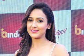 Kithe reh gaya video neeti mohan abhijit vaghani kumaar new song 2019 t series.mp3. Neeti Mohan Wiki Age Boyfriend Husband Family Biography More Wikibio