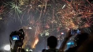 Rayi, asta dan nino bersyukur bisa mengisi perayaan malam tahun baru kali ini di jakarta. 5 Lokasi Asyik Menyambut Tahun Baru Di Jakarta Travel Tempo Co