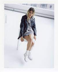 Urban Scarf Cable Dog Sweater Grey High Top Outfit High Tops Outfit Leather Jacket Dress