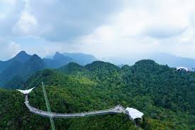 Immerse yourselves in the world of batik. Sky Walk Bridge At Atma Alam Batik Art Village Kunstler Vergnugungs Park Und Dorf Auf Langkawi In Malaysia Stock Photo Adobe Stock