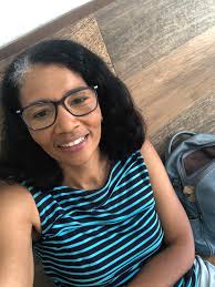 Plans to be at my lovely beach 🏝️ interrupted. Grey comes with wisdom 😁  and also farewells😔😔 Can you guess where am I, now!?😁😉 It's still an  Amazing Day. Happy Saturday 🔥🌺🌼