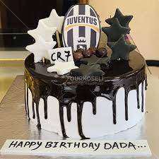Juventus football soccer ronaldo theme kids birthday cake design ideas decorating. Juventus Themed Cakes Cristiano Ronaldo Fan Cake For Football Lovers