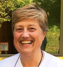 Sissy Pennington's Instagram, Twitter & Facebook