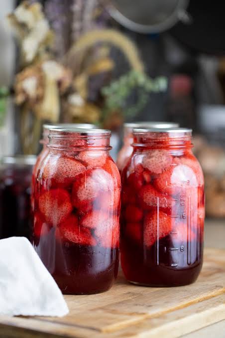 Canning  Homemade Strawberry