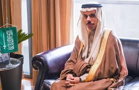 وزير الاتصالات الإيراني يمثل أمام القضاء لعدم حجبه «إنستغرام». ÙØ²ÙØ± Ø§ÙØ®Ø§Ø±Ø¬ÙØ© Ø§ÙØ³Ø¹ÙØ¯Ù ÙØ±ÙÙ ÙÙÙ Ø¨Ø§ÙØ¯ÙØ­Ø© ÙÙØªØ­ Ø§ÙØ³ÙØ§Ø±Ø©