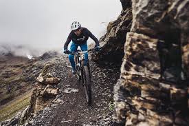 Scott twinloc, el secreto que permite tener 3 bicis en 1. Nino Schurter Und Bike Kingdom Lenzerheide Spannen Zusammen Werbewoche M K