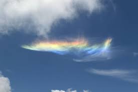 Rainbow Cloud In Tokyo Foto Fenomena Awan Pelangi Di Tokyo Apa Itu Ini Penjelasan Ahli Halaman 1 Awan Pelangi Langit