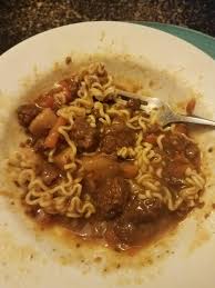Just like mom's beef stew: Dinty Moore Ramen Noodles Budgetfood