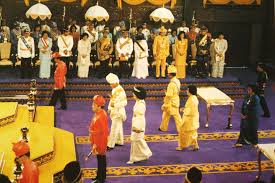 Infobox_monarch | name =azlan muhibbuddin shah title =sultan of perak. Sembangkuala Ver 3 0 Page 15