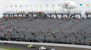 Daytona 500 sunday, february 14, 2021 daytona international speedway. Nascar Cuts Salaries For Executives And Workers Due To Covid 19 9news Com
