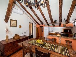 What are some restaurants close to casa rural venta del fraile? Casa Rural La Venta