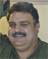 Wanted: a mast, mast Mid-Day