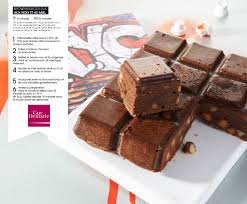Dans Le Numero 06 De Pop Magazine Decouvrez Guy Demarle Et Les Moules Souples Flexipan C Http Www Guy Demarle Fr Brownie Noix Noix De Macadamia Idee Dessert