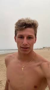 Bubble Machine Diving in Australia